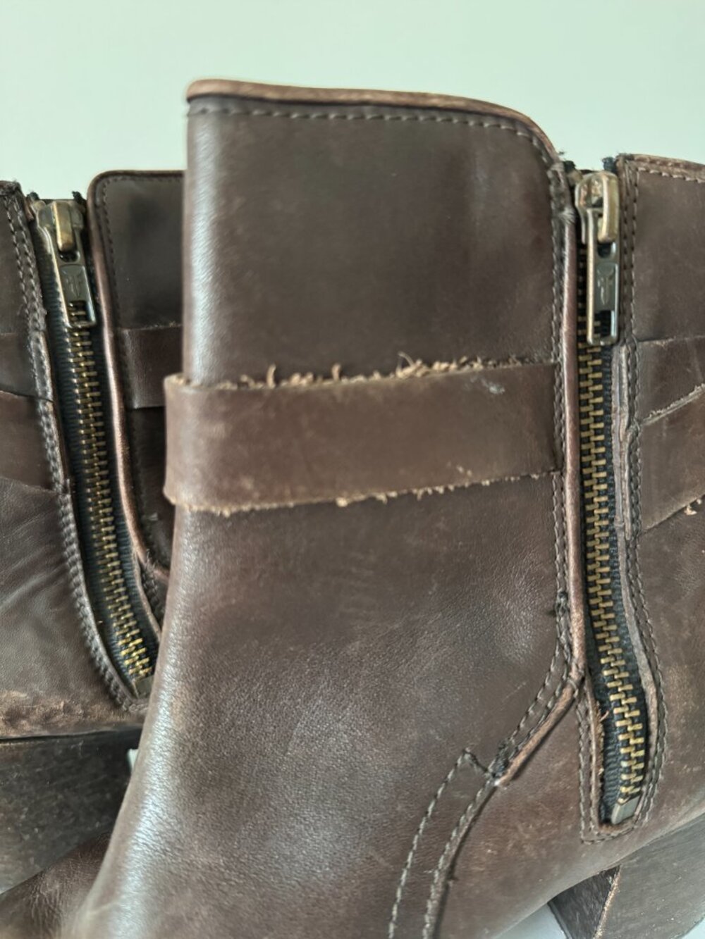 Frye Malorie Knotted Short Heeled Bootie Womens 9.5M Brown Leather 76117, 347611 - Picture 10 of 15